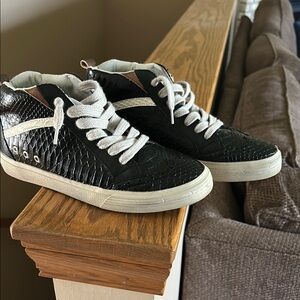 ShuShop Black and White High-Top Sneakers